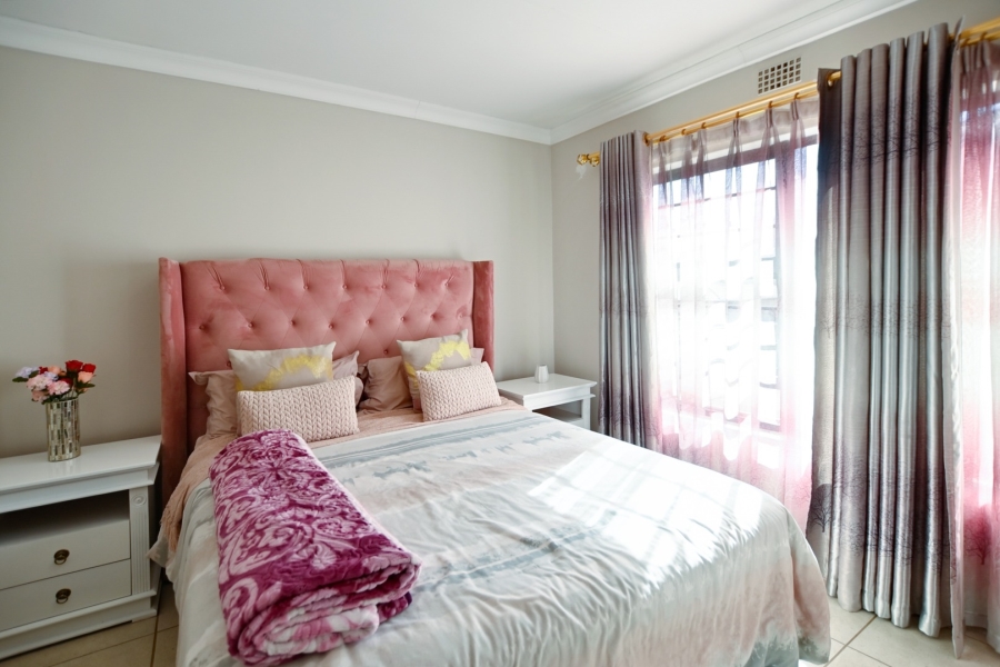 3 Bedroom Property for Sale in Zambezi Manor Lifestyle Estate Gauteng