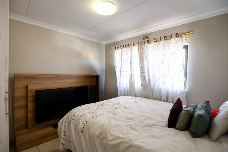 3 Bedroom Property for Sale in Zambezi Manor Lifestyle Estate Gauteng