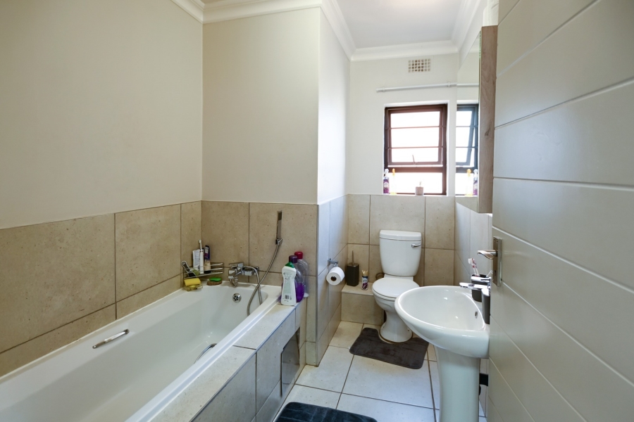 3 Bedroom Property for Sale in Zambezi Manor Lifestyle Estate Gauteng