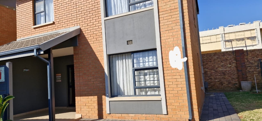 3 Bedroom Property for Sale in Derdepoort Gauteng