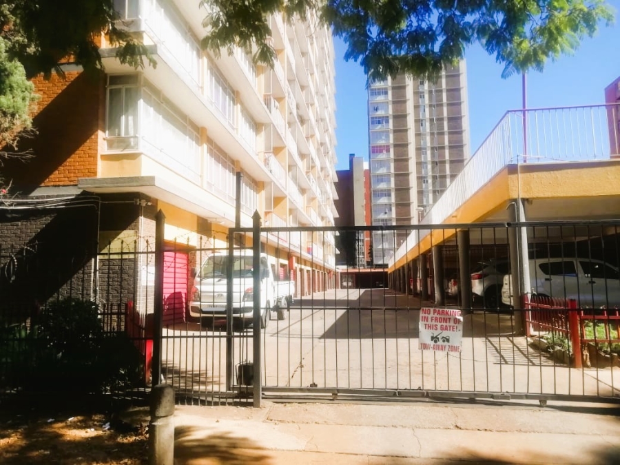 2 Bedroom Property for Sale in Pretoria Central Gauteng