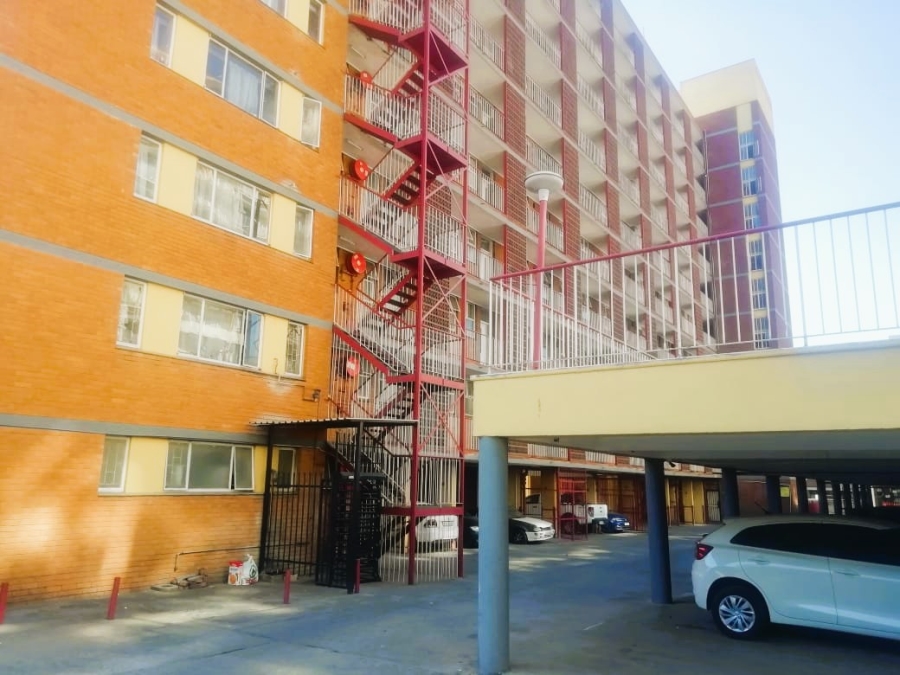 2 Bedroom Property for Sale in Pretoria Central Gauteng