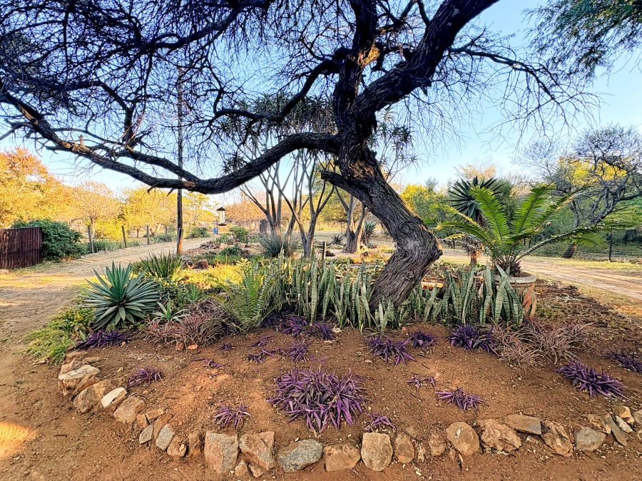 5 Bedroom Property for Sale in Bon Accord Gauteng