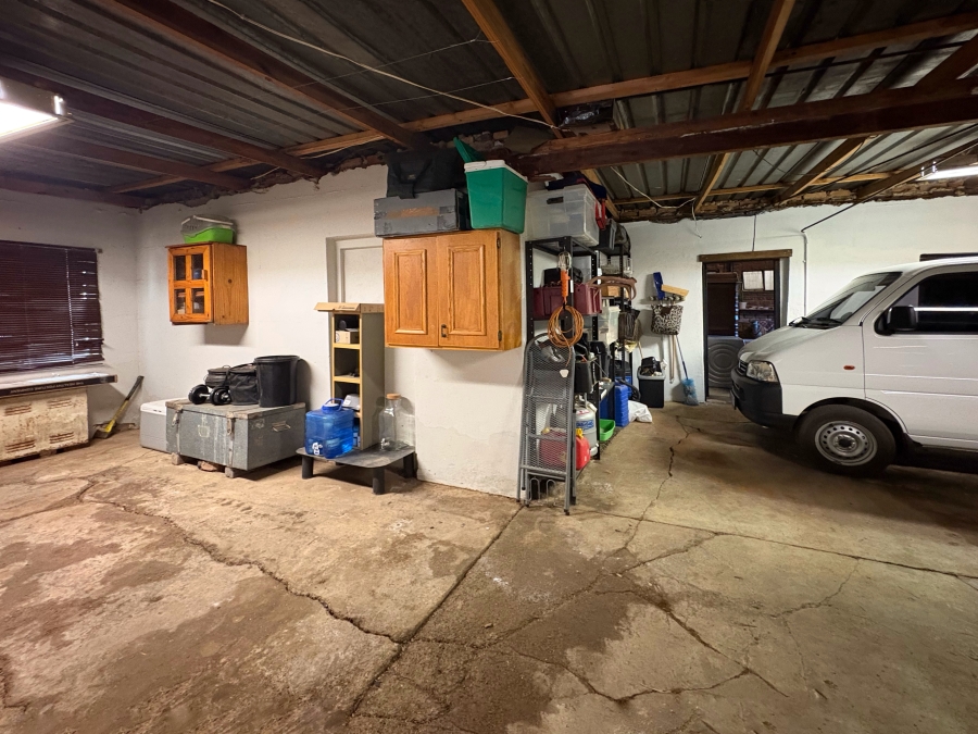 5 Bedroom Property for Sale in Bon Accord Gauteng