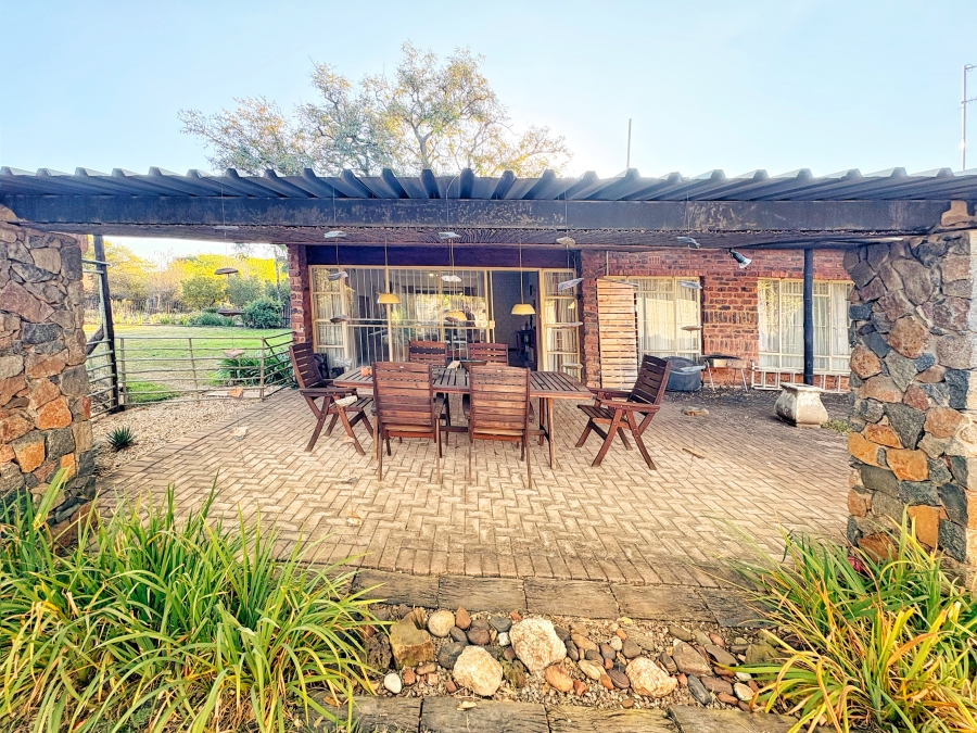 5 Bedroom Property for Sale in Bon Accord Gauteng