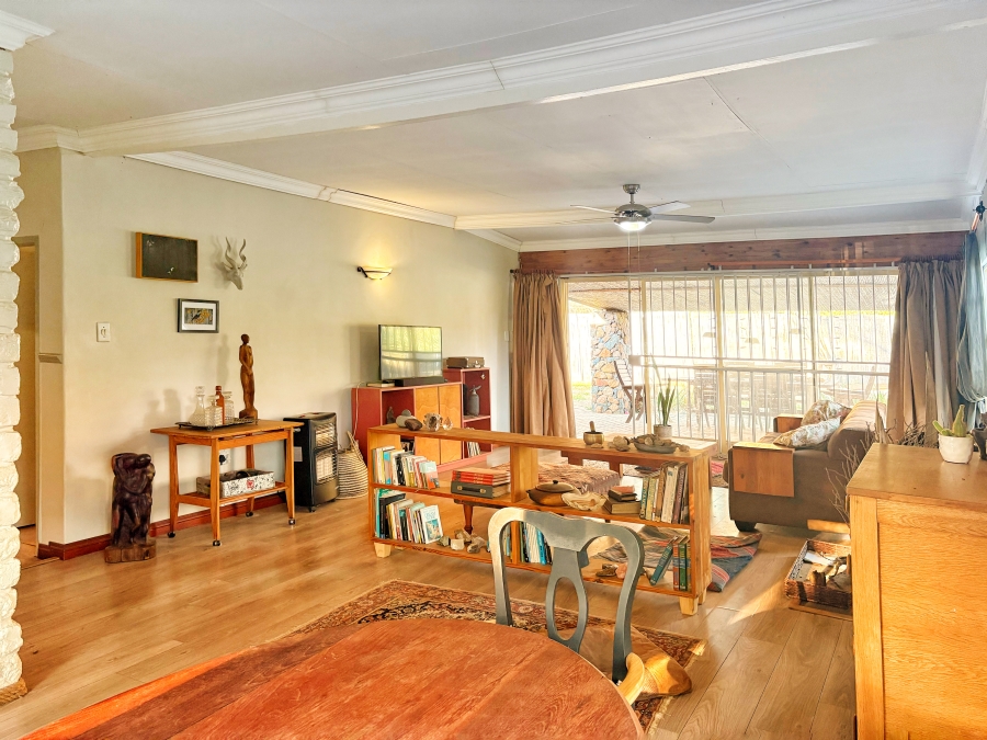 5 Bedroom Property for Sale in Bon Accord Gauteng