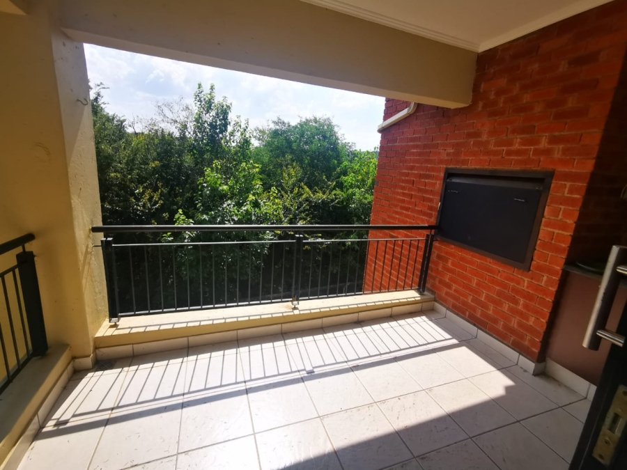 To Let 1 Bedroom Property for Rent in Sunninghill Gauteng