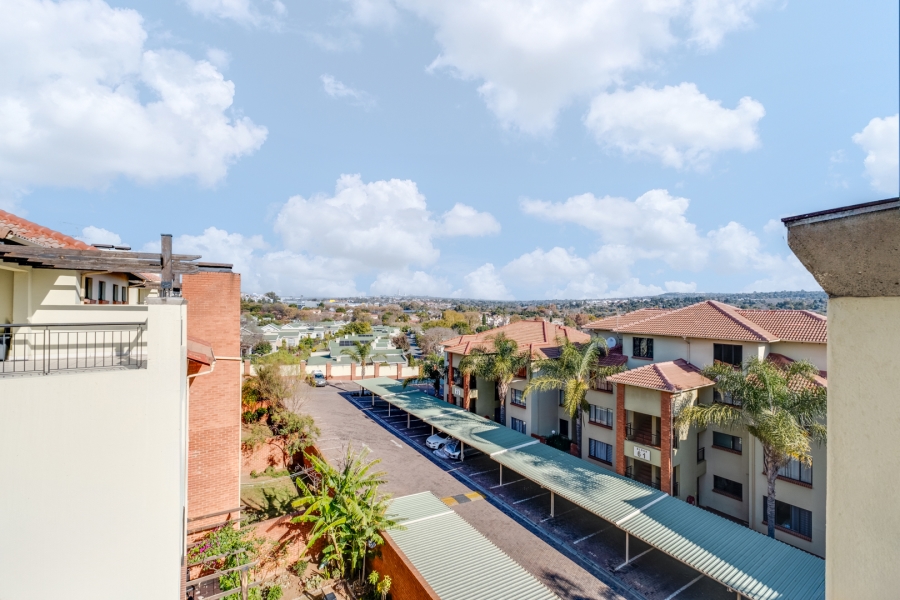 To Let 1 Bedroom Property for Rent in Sunninghill Gauteng