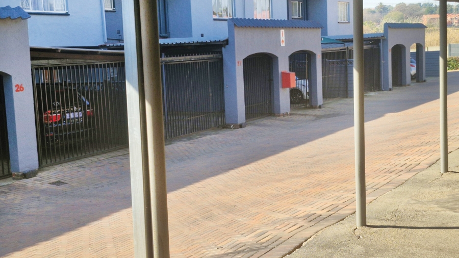 3 Bedroom Property for Sale in Dunsevern Gauteng