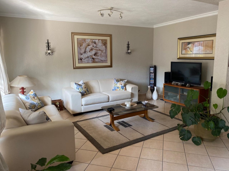 3 Bedroom Property for Sale in Dunsevern Gauteng