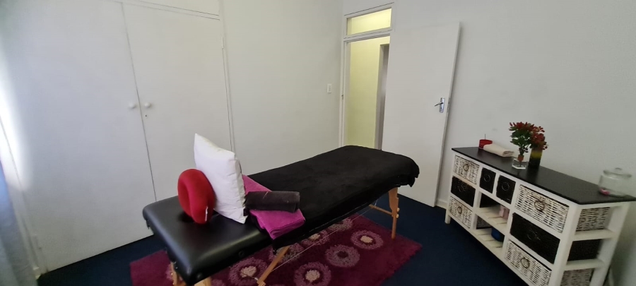 To Let 5 Bedroom Property for Rent in Edendale Gauteng