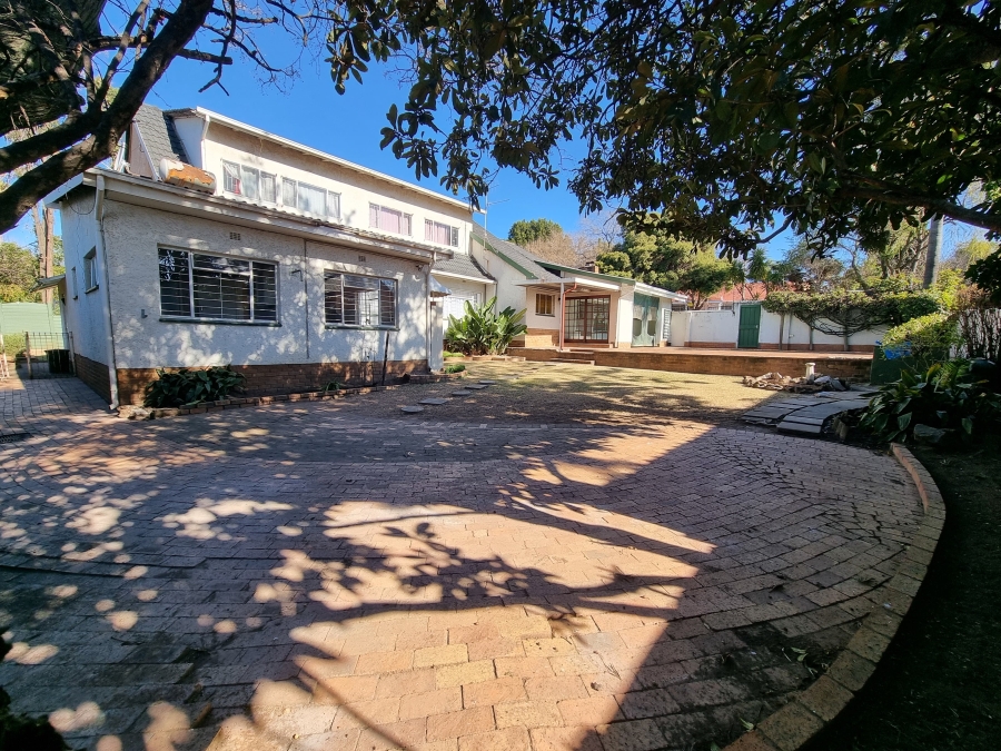 To Let 5 Bedroom Property for Rent in Edendale Gauteng