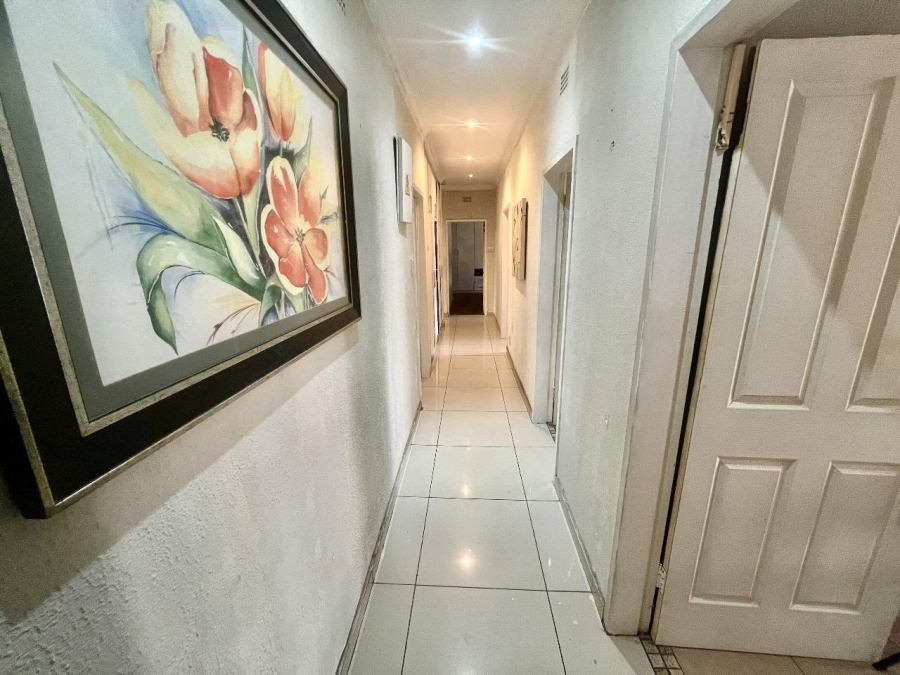 4 Bedroom Property for Sale in Brackenhurst Gauteng