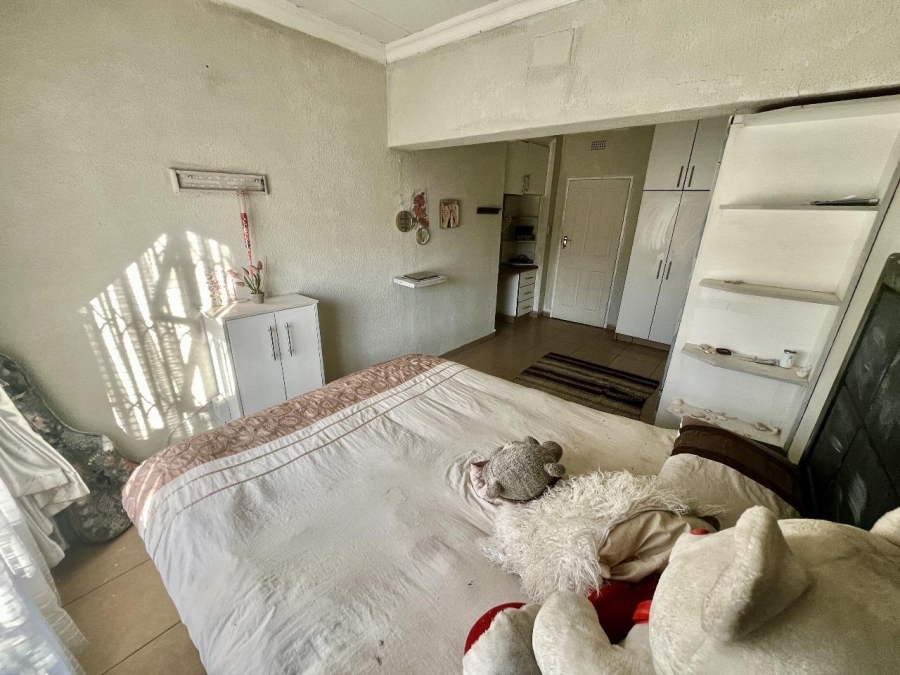 4 Bedroom Property for Sale in Brackenhurst Gauteng
