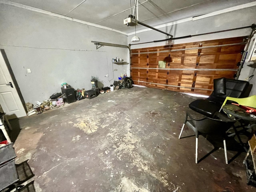 4 Bedroom Property for Sale in Brackenhurst Gauteng