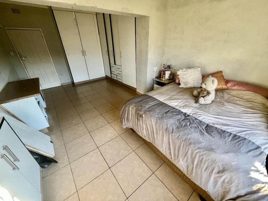 4 Bedroom Property for Sale in Brackenhurst Gauteng