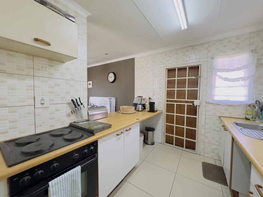 2 Bedroom Property for Sale in Meredale Gauteng