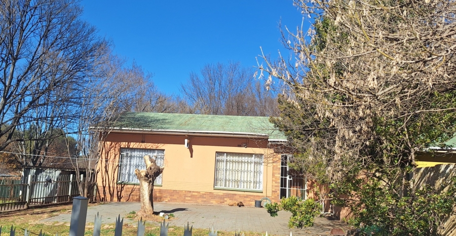 3 Bedroom Property for Sale in Vanwaartshof Gauteng
