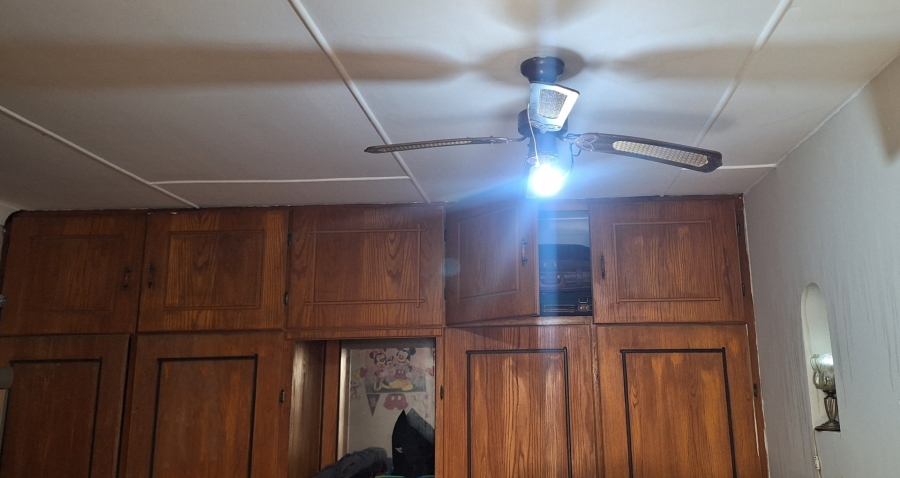 3 Bedroom Property for Sale in Vanwaartshof Gauteng