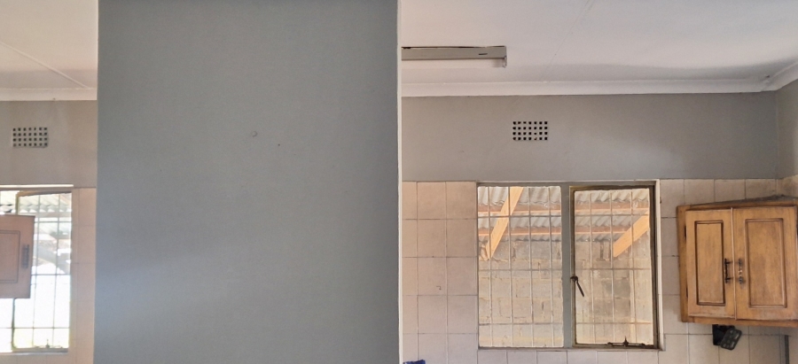 3 Bedroom Property for Sale in Vanwaartshof Gauteng