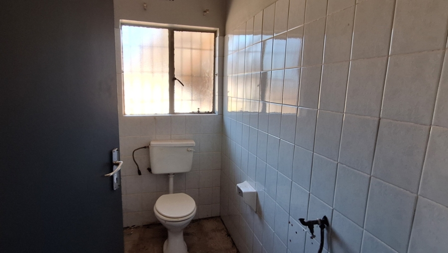 3 Bedroom Property for Sale in Vanwaartshof Gauteng