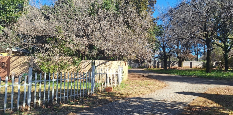 3 Bedroom Property for Sale in Vanwaartshof Gauteng
