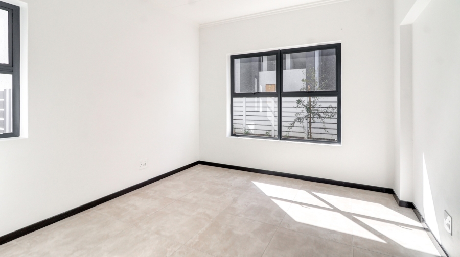 To Let 2 Bedroom Property for Rent in Fourways Gauteng