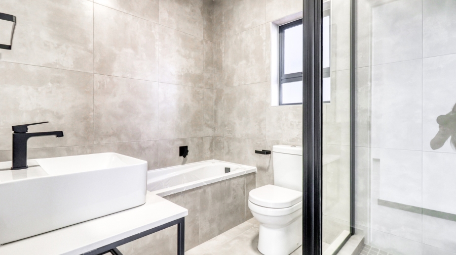 To Let 2 Bedroom Property for Rent in Fourways Gauteng