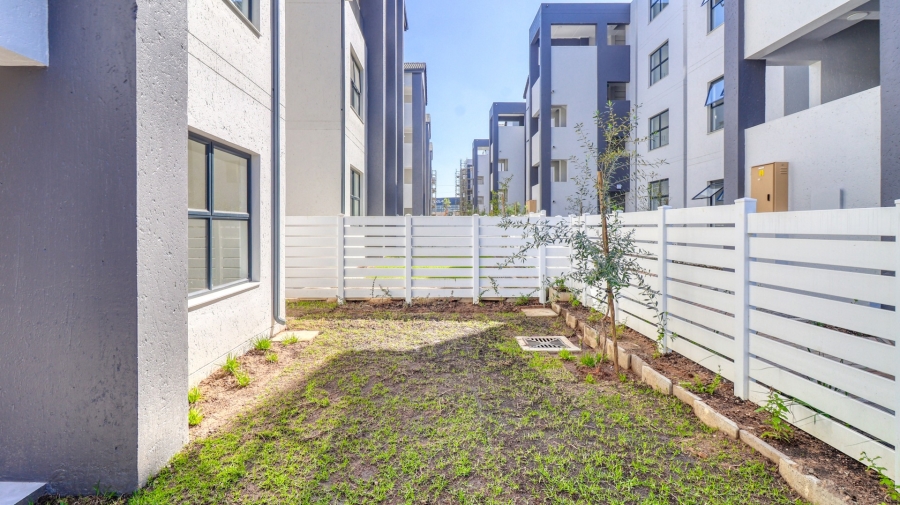 To Let 2 Bedroom Property for Rent in Fourways Gauteng