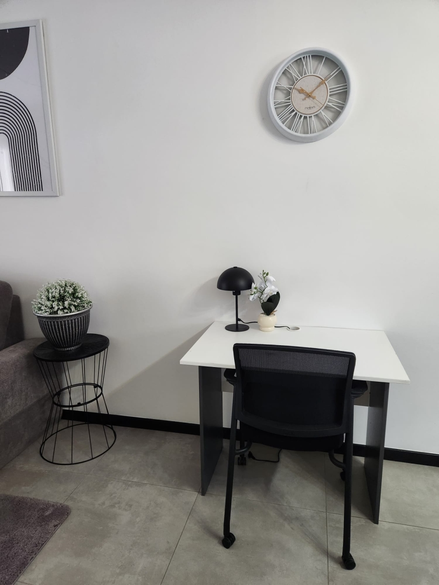 To Let 2 Bedroom Property for Rent in Fourways Gauteng