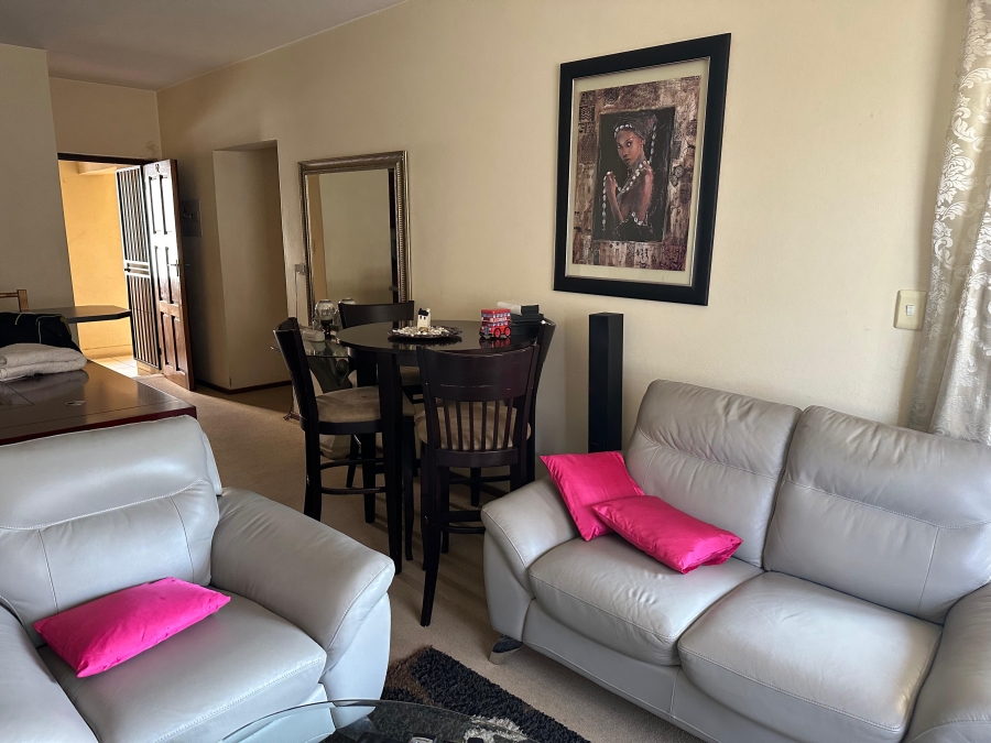 2 Bedroom Property for Sale in Noordwyk Gauteng