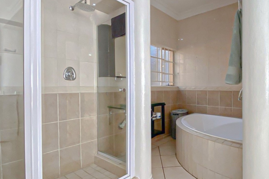 4 Bedroom Property for Sale in Sundowner Gauteng