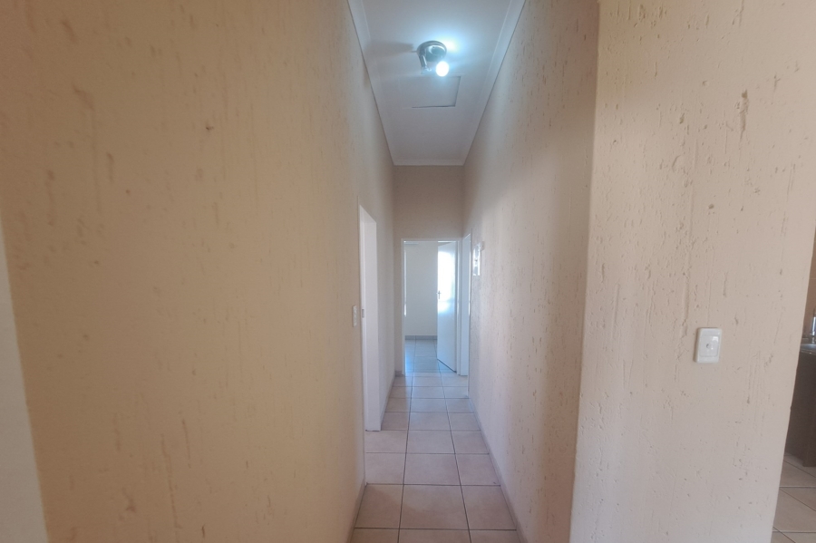 To Let 3 Bedroom Property for Rent in Aeroton Gauteng