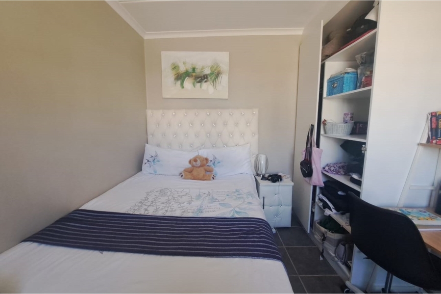 To Let 3 Bedroom Property for Rent in Noordwyk Gauteng