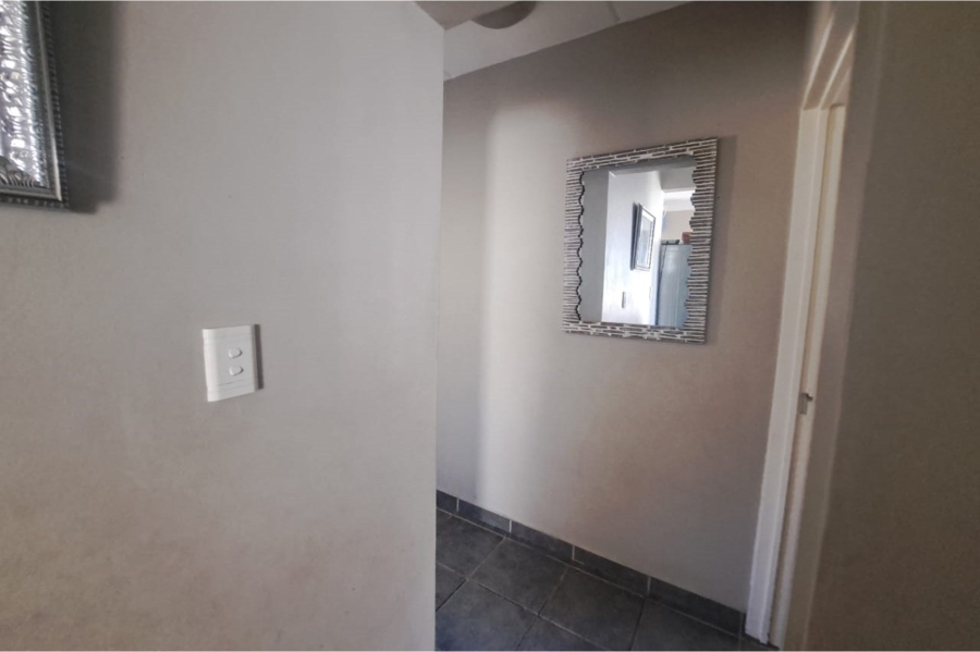 To Let 3 Bedroom Property for Rent in Noordwyk Gauteng