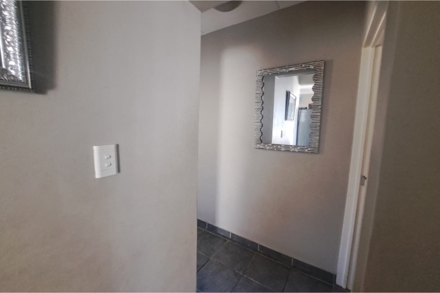 To Let 3 Bedroom Property for Rent in Noordwyk Gauteng