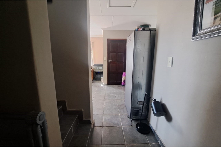 To Let 3 Bedroom Property for Rent in Noordwyk Gauteng