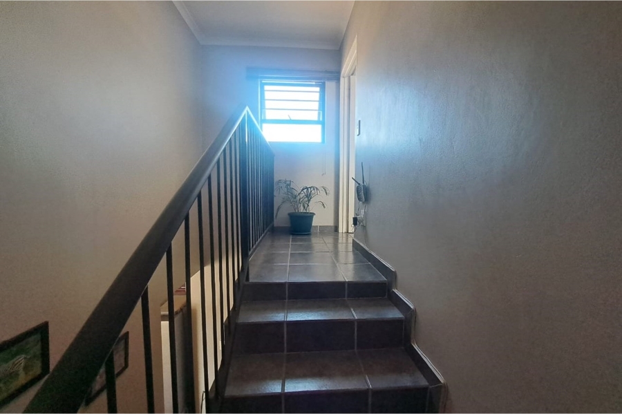 To Let 3 Bedroom Property for Rent in Noordwyk Gauteng