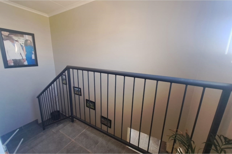 To Let 3 Bedroom Property for Rent in Noordwyk Gauteng