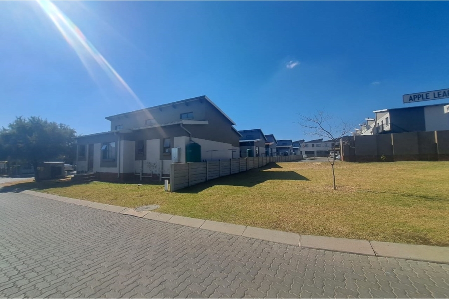 To Let 3 Bedroom Property for Rent in Noordwyk Gauteng