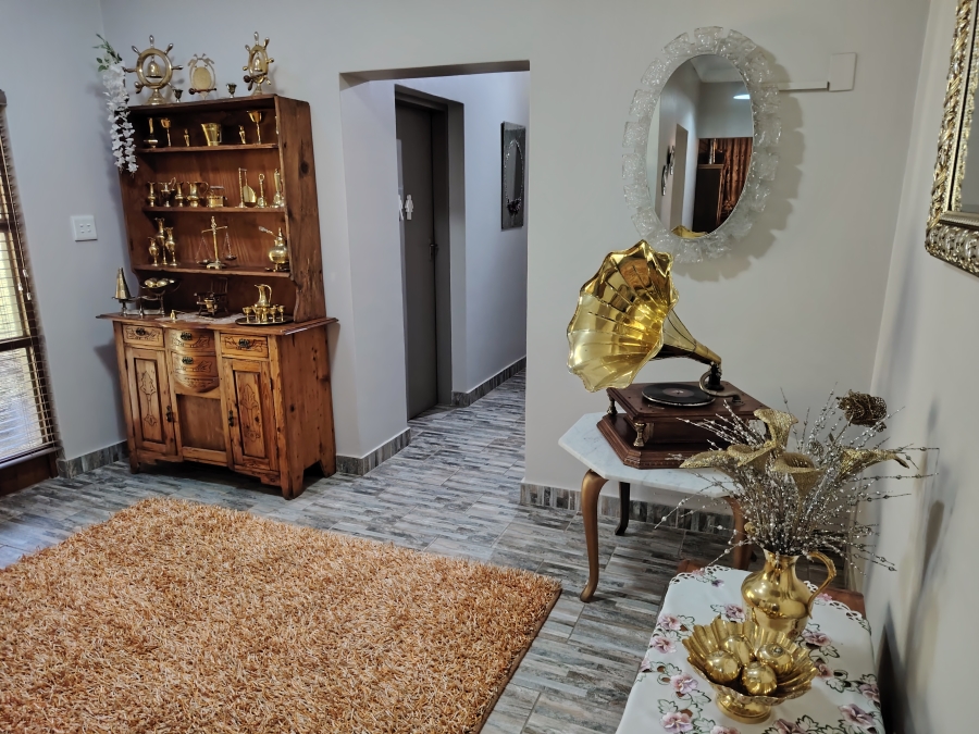 5 Bedroom Property for Sale in Rayton Gauteng