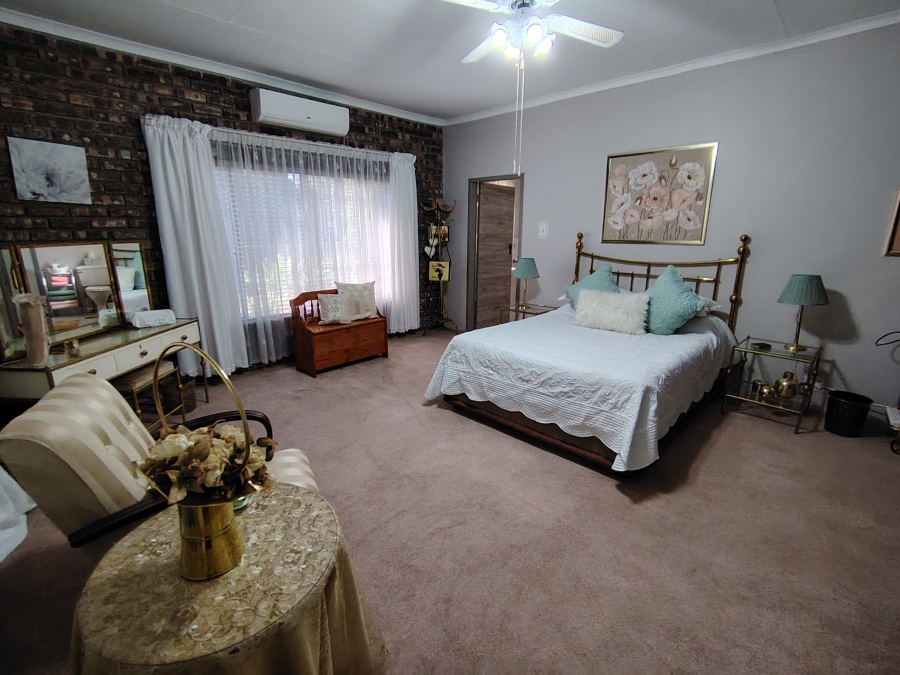 5 Bedroom Property for Sale in Rayton Gauteng