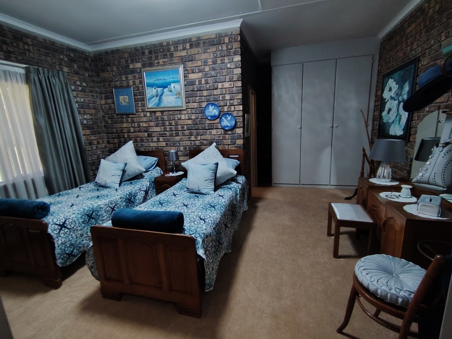 5 Bedroom Property for Sale in Rayton Gauteng