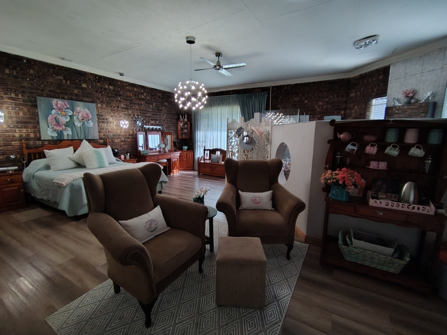 5 Bedroom Property for Sale in Rayton Gauteng