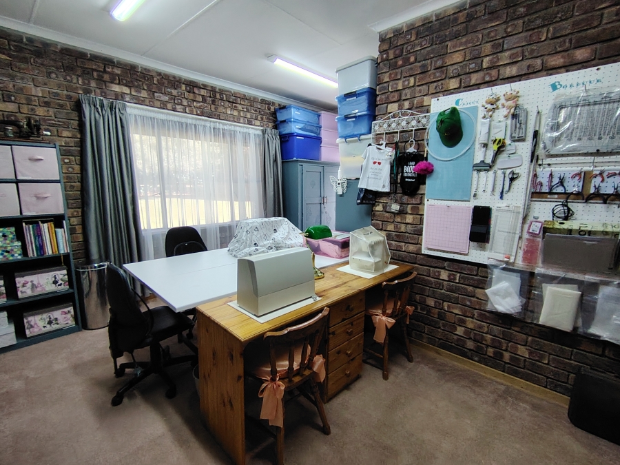 5 Bedroom Property for Sale in Rayton Gauteng