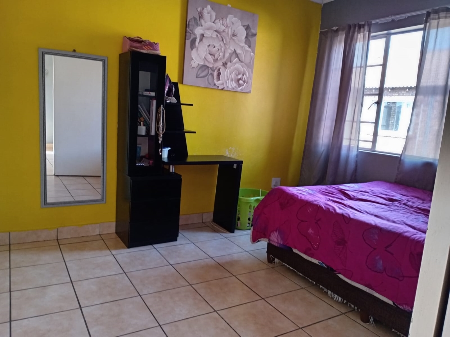 2 Bedroom Property for Sale in Andeon AH Gauteng