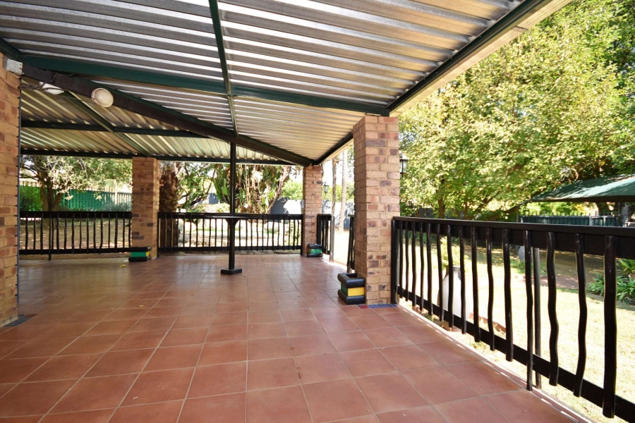 2 Bedroom Property for Sale in Johannesburg North Gauteng