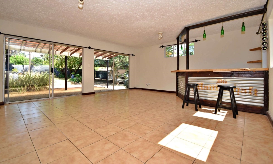 2 Bedroom Property for Sale in Johannesburg North Gauteng