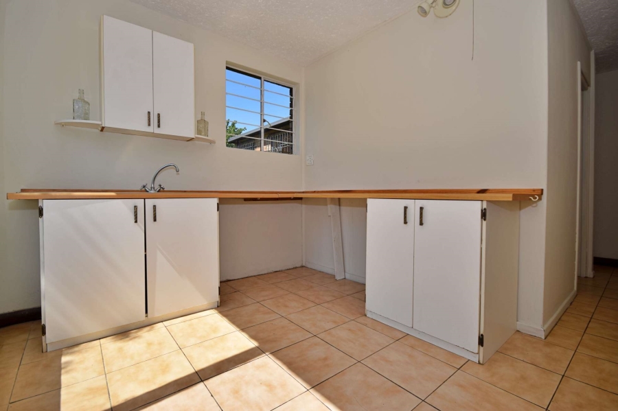 2 Bedroom Property for Sale in Johannesburg North Gauteng