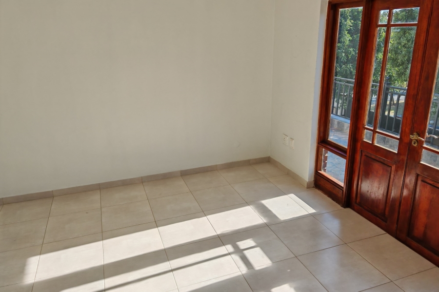 To Let 3 Bedroom Property for Rent in North Riding Gauteng